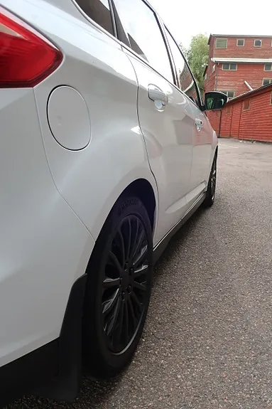 Ford C-Max 2012 photo 4