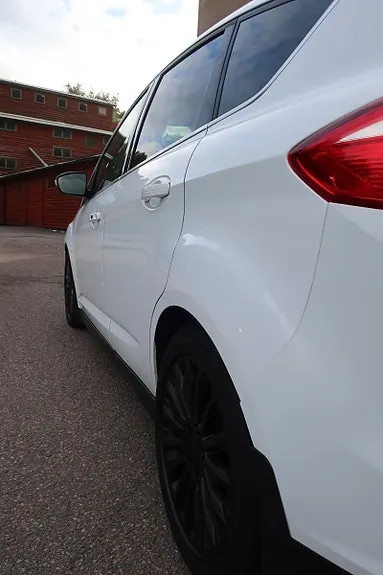 Ford C-Max 2012 photo 3