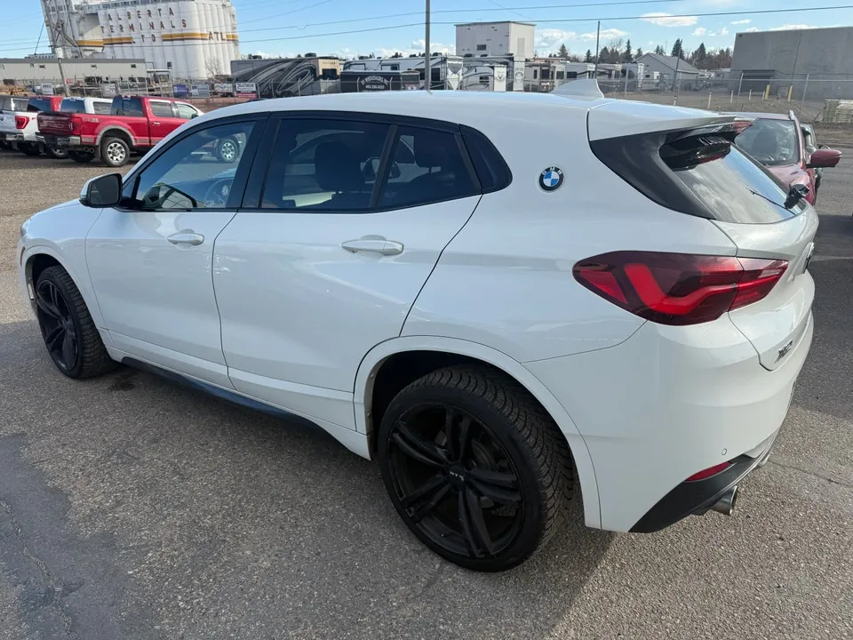 BMW X2 2022 photo 3