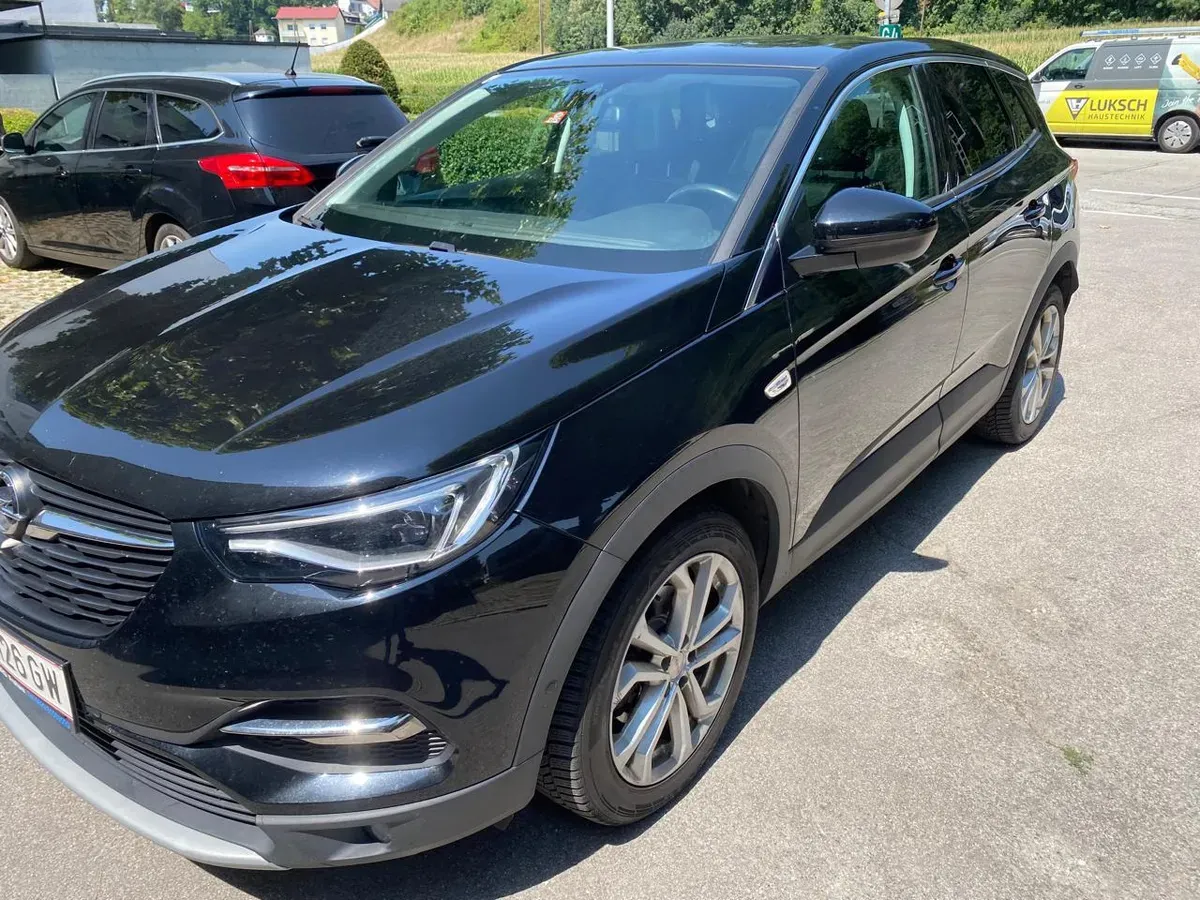 Opel Grandland X 2019 photo 2