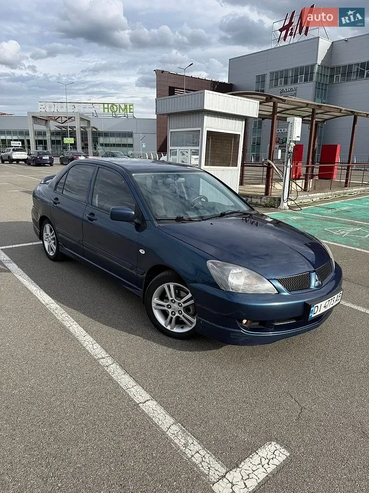Mitsubishi Lancer