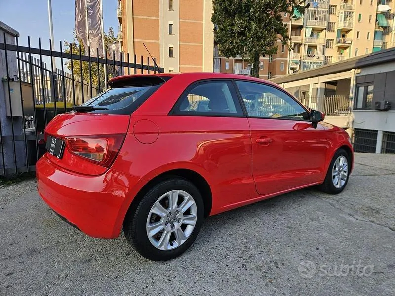Audi A1 2011 photo 4