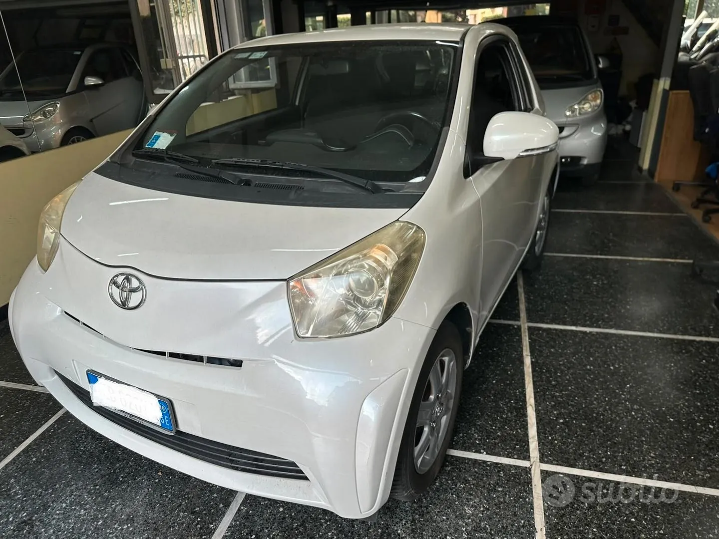 Toyota Iq 2010 photo 3