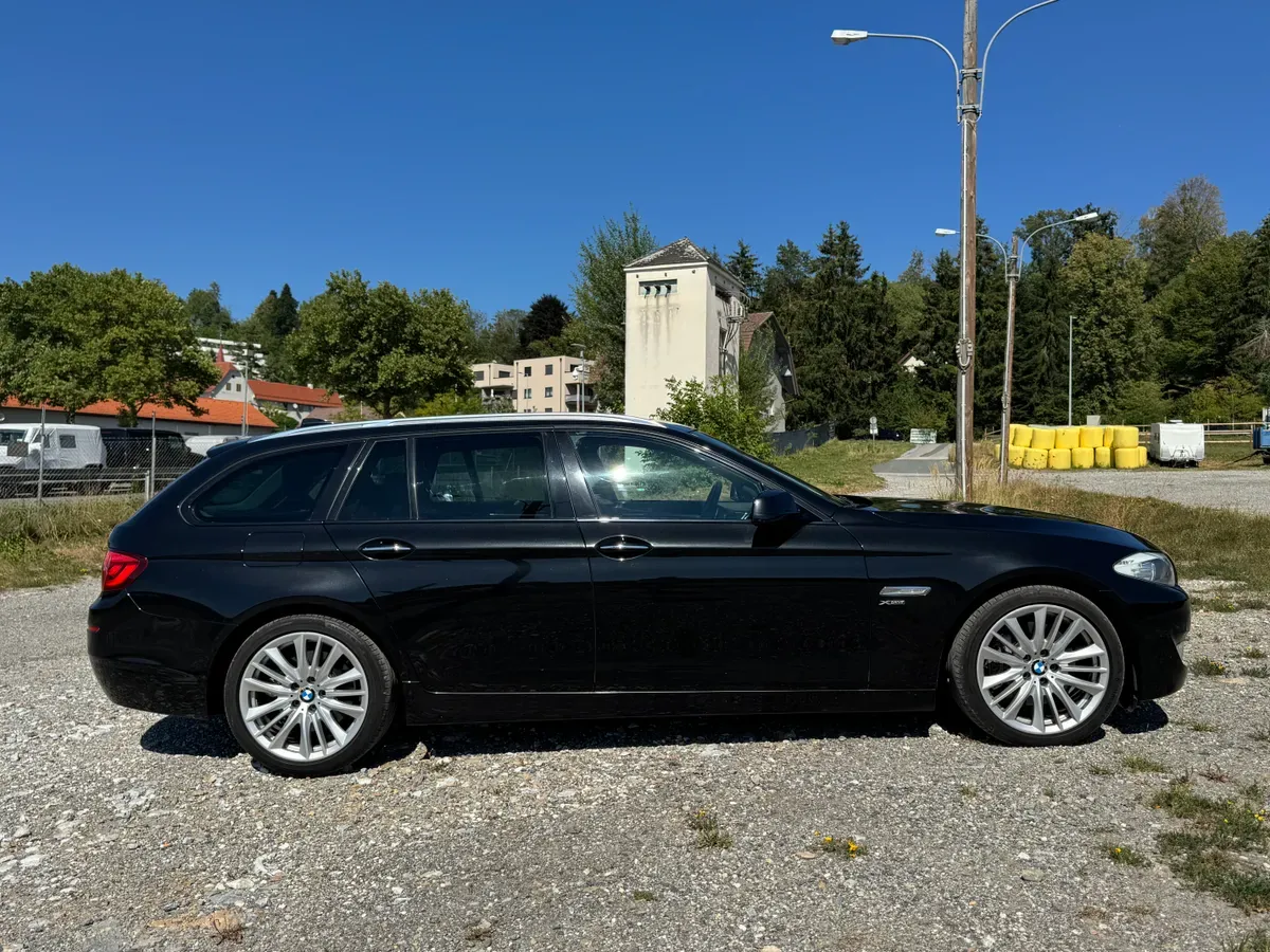 BMW 5 Series 2011 photo 3