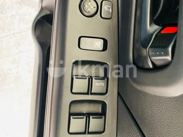 Suzuki Wagon R 2025 photo 5
