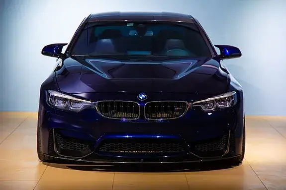 BMW M4 2016 photo 2