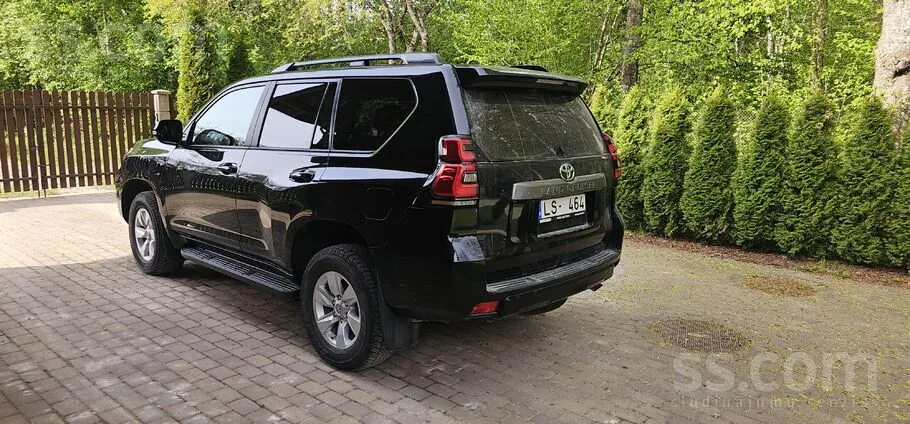 Toyota Land Cruiser 2023 photo 4