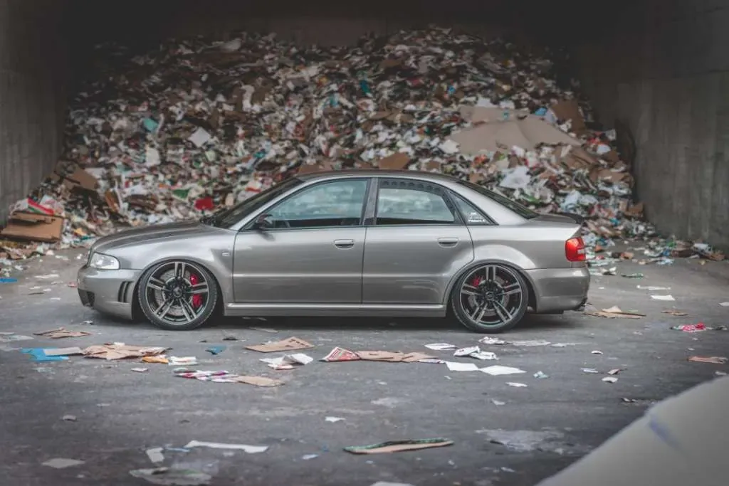 Audi A4 1998 photo 3