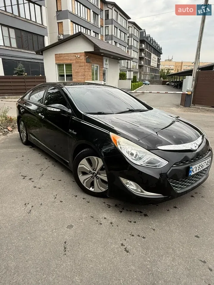 Hyundai Sonata 2013 photo 3