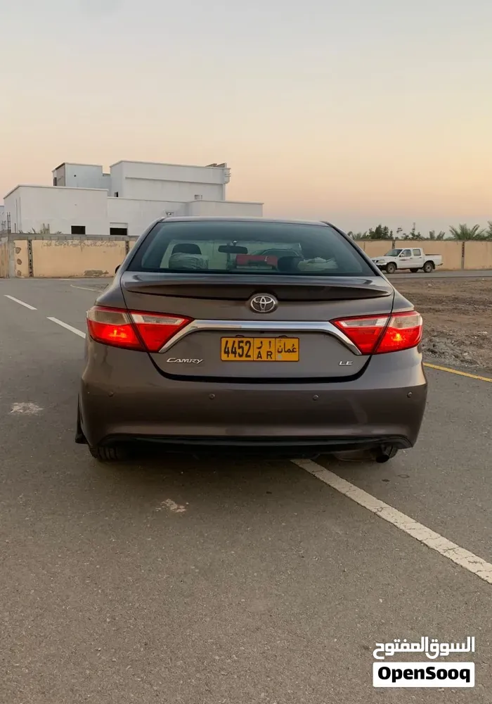 Toyota Camry 2015 photo 2