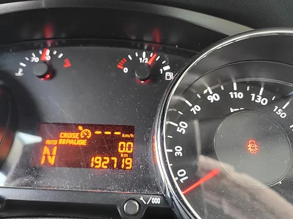 Peugeot 3008 2010 photo 3