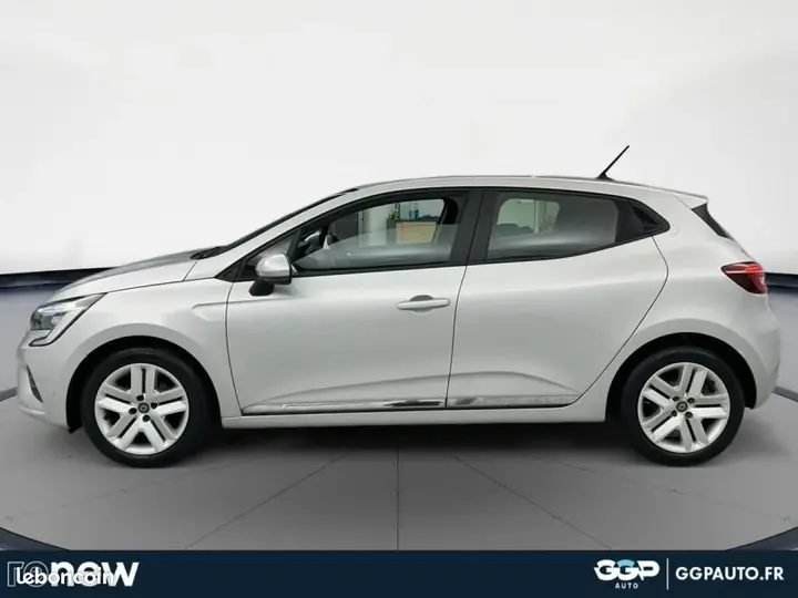 Renault Clio 2022 photo 2