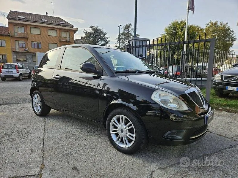 Lancia Ypsilon 2010 photo 3