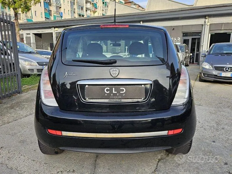 Lancia Ypsilon 2010 photo 5