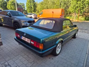 BMW 325I 1991 photo 3