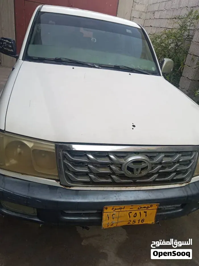 Toyota Land Cruiser 2002 photo 3