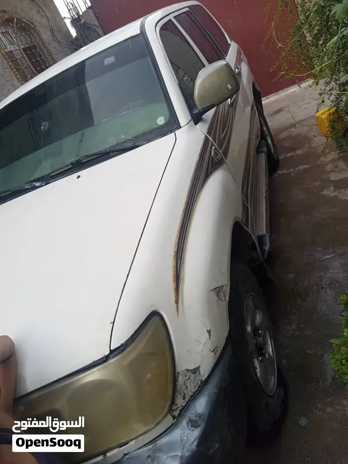 Toyota Land Cruiser 2002 photo 2