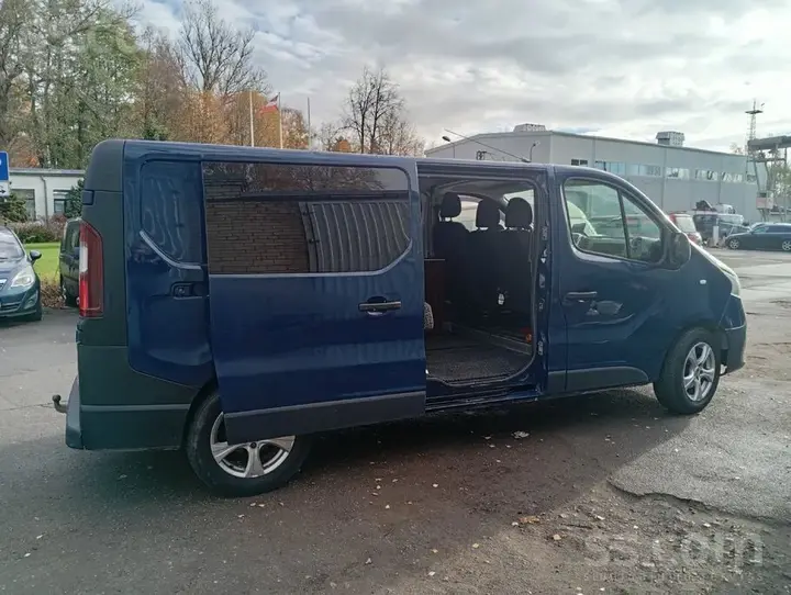 Renault Trafic 2014 photo 5