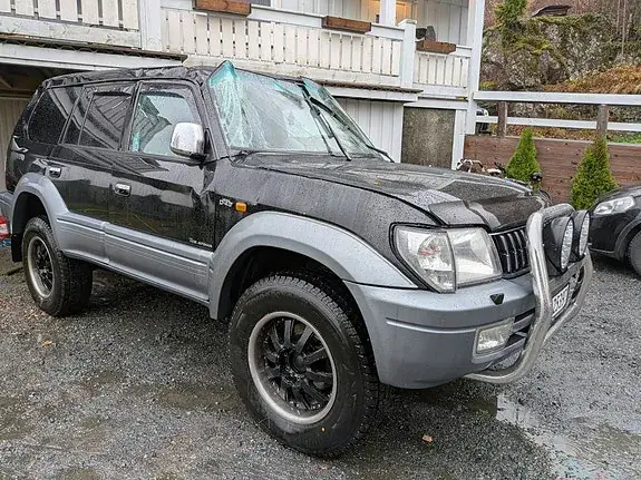 Toyota Land Cruiser 2002 photo 2