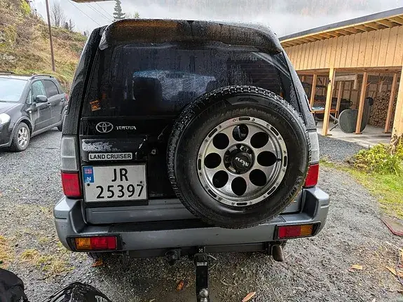 Toyota Land Cruiser 2002 photo 4