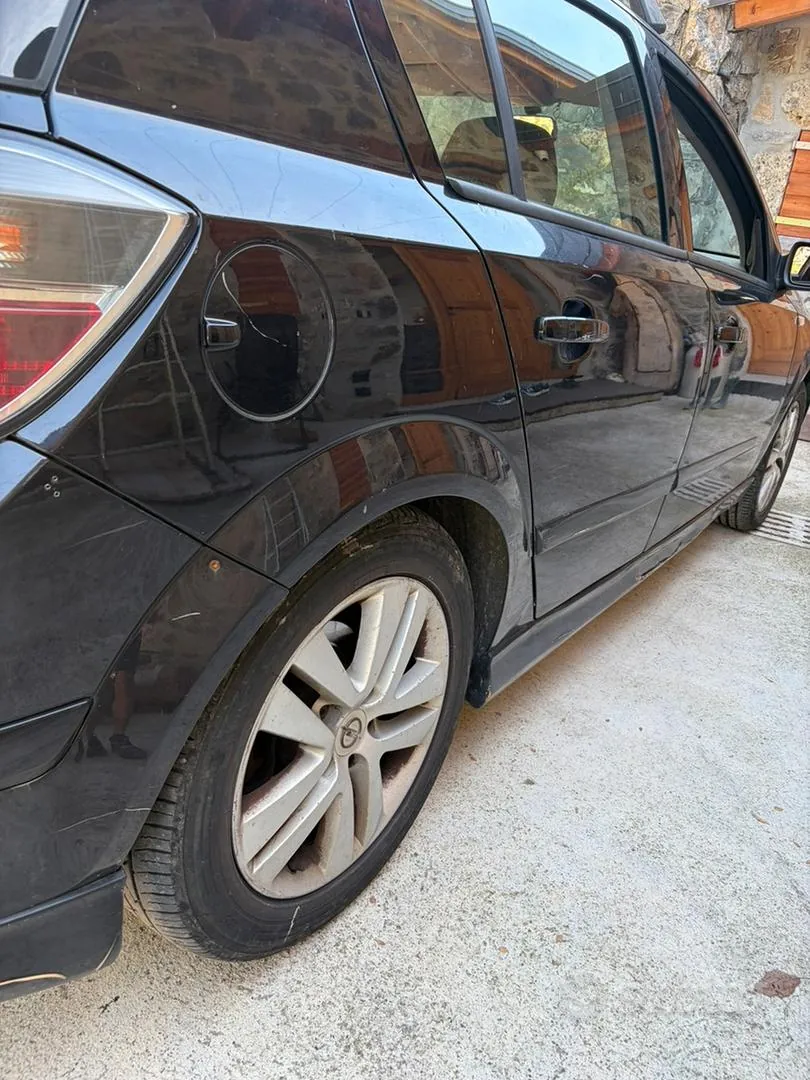 Opel Astra 2008 photo 3