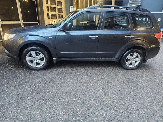 Subaru Forester 2009 photo 3