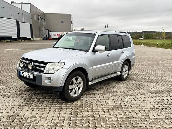 Mitsubishi Pajero 2007 photo 2