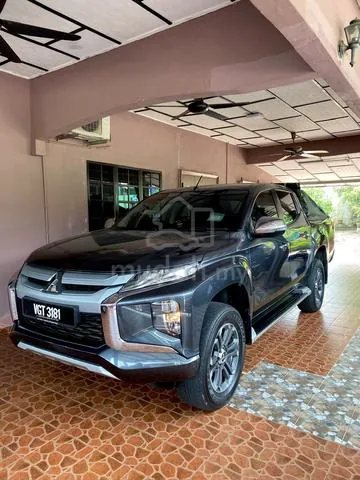 Mitsubishi Triton