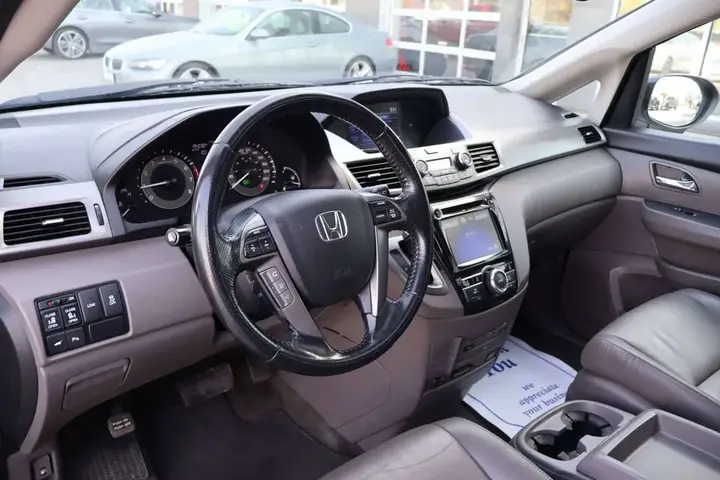 Honda Odyssey 2016 photo 5