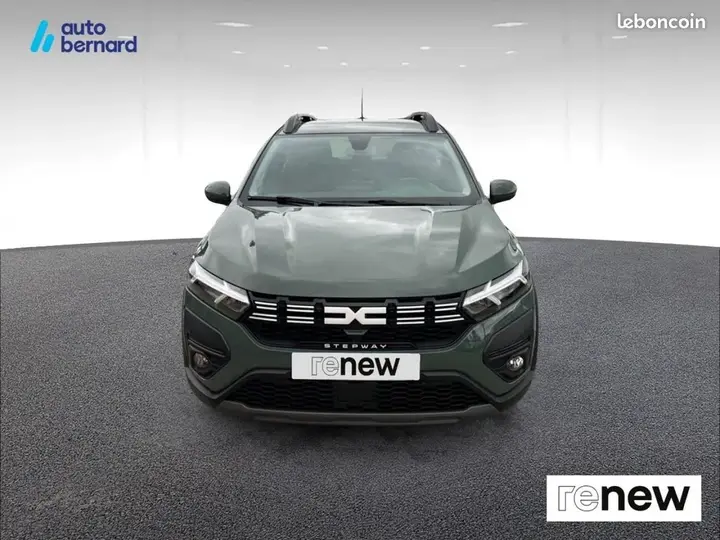 Dacia Sandero 2024 photo 2