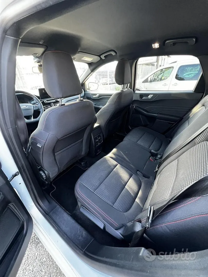Ford Kuga 2022 photo 5