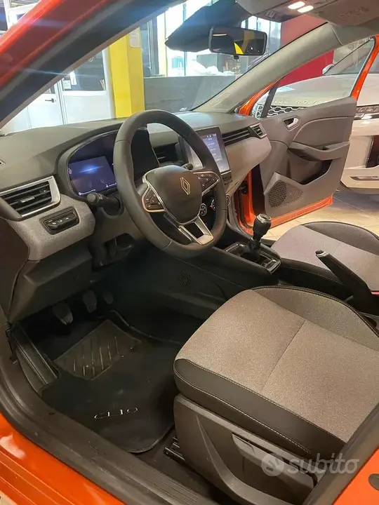 Renault Clio 2025 photo 5