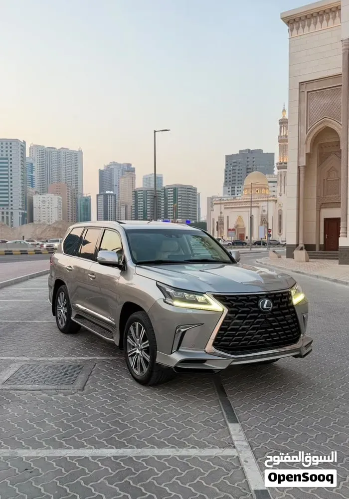 Lexus Lx 570 2016 photo 2