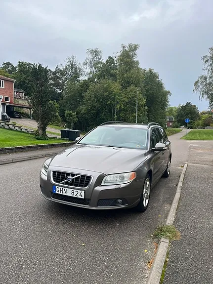 Volvo V70 2008 photo 4