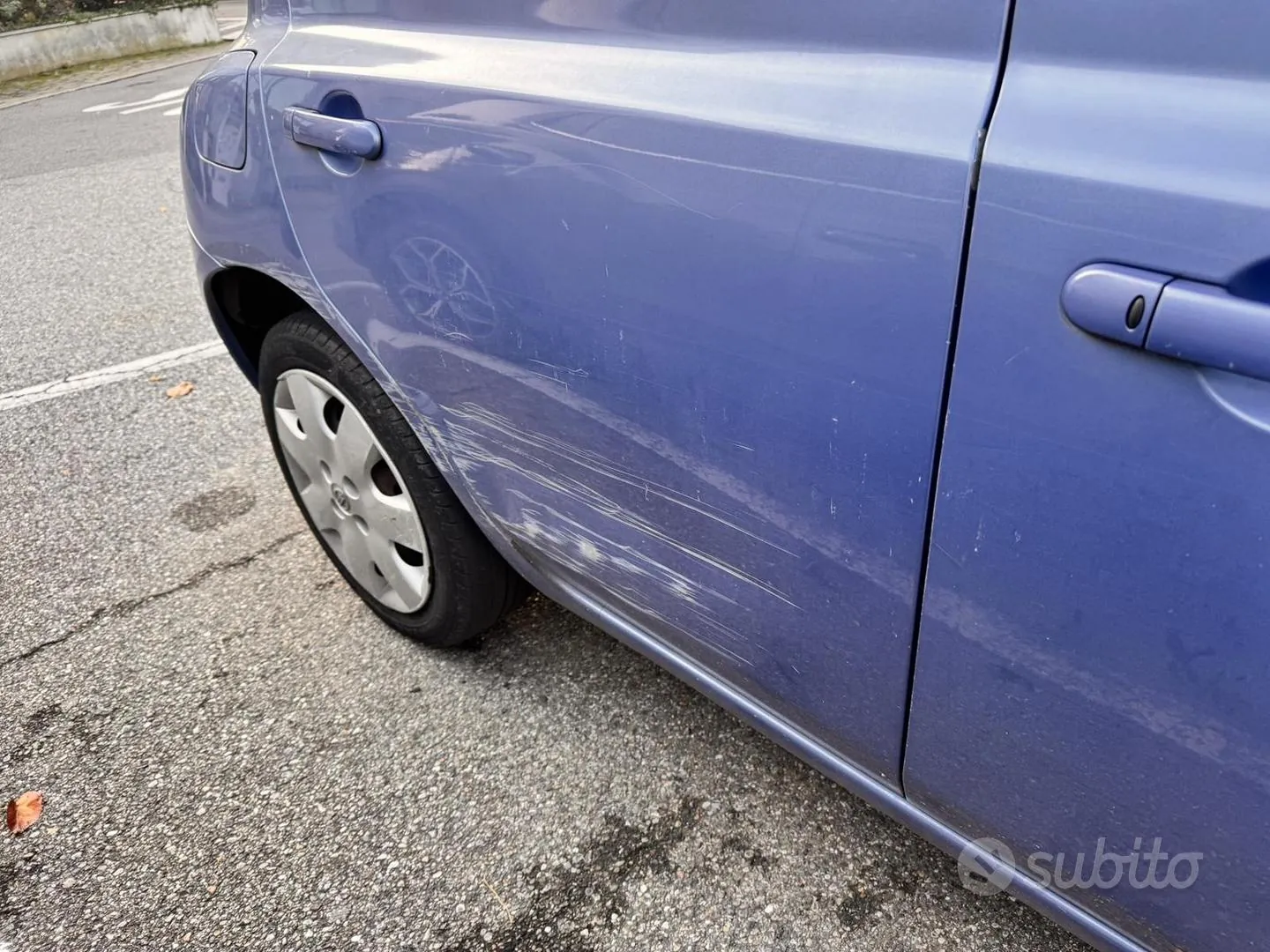 Nissan Micra 2003 photo 5