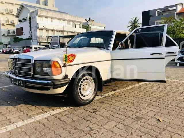 Mercedes-Benz W123