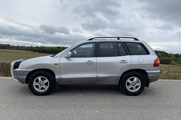Hyundai Santa Fe 2004 photo 2