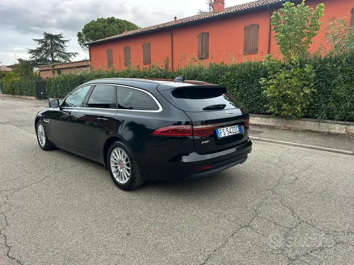 Jaguar Xf Sportbrake 2018 photo 3