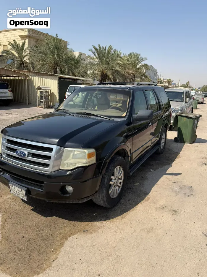 Ford Expedition 2010 photo 2