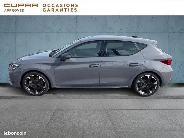 Cupra Leon 2025 photo 2