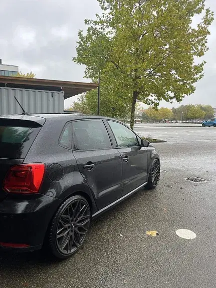 Volkswagen Polo 2015 photo 3