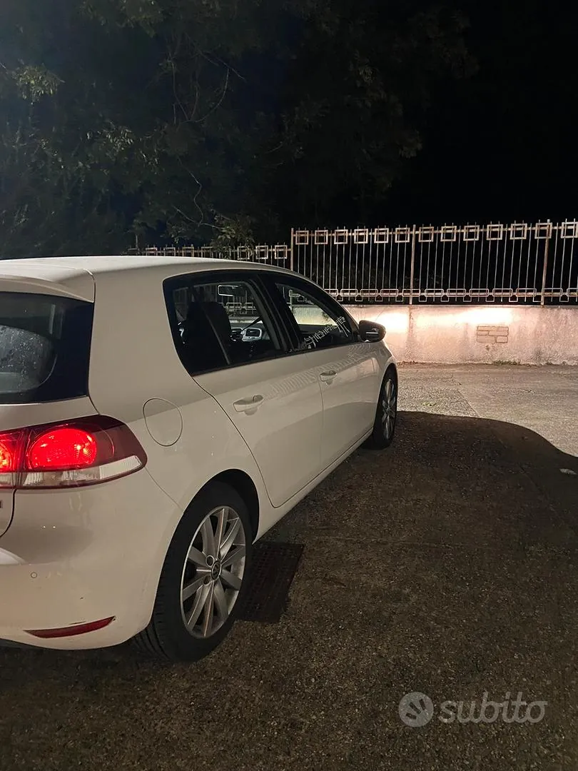 Volkswagen Golf 2012 photo 5