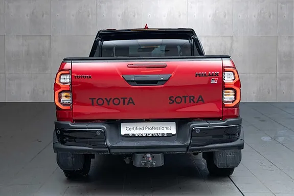 Toyota Hilux 2025 photo 4