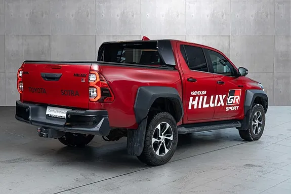 Toyota Hilux 2025 photo 5