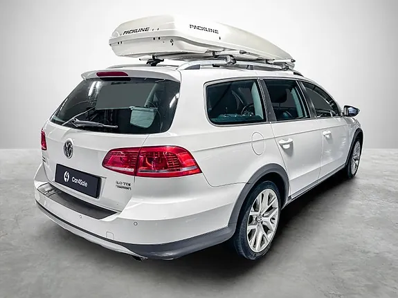 Volkswagen Passat 2012 photo 5