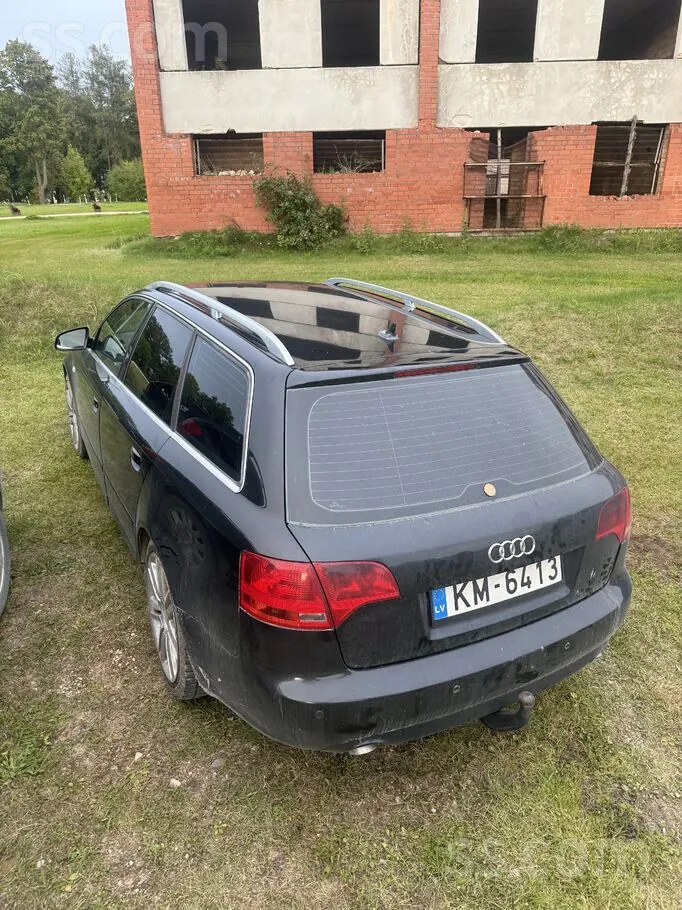 Audi A4 2005 photo 2
