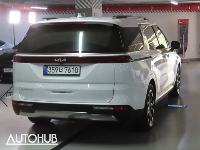 Kia Carnival 2023 photo 3