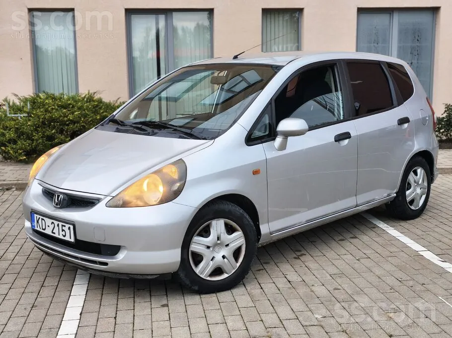 Honda Jazz 2002 photo 2