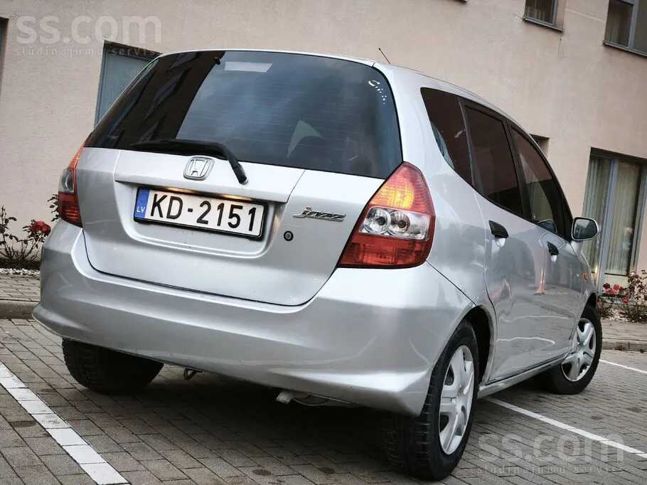 Honda Jazz 2002 photo 3