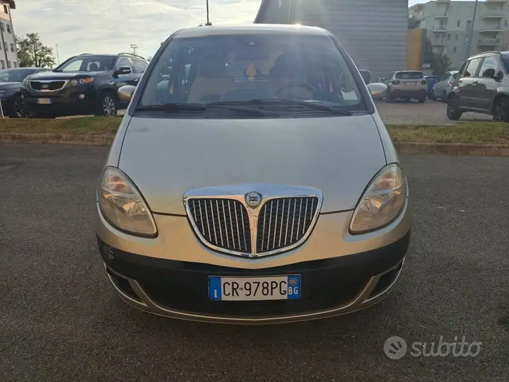 Lancia Musa 2005 photo 2